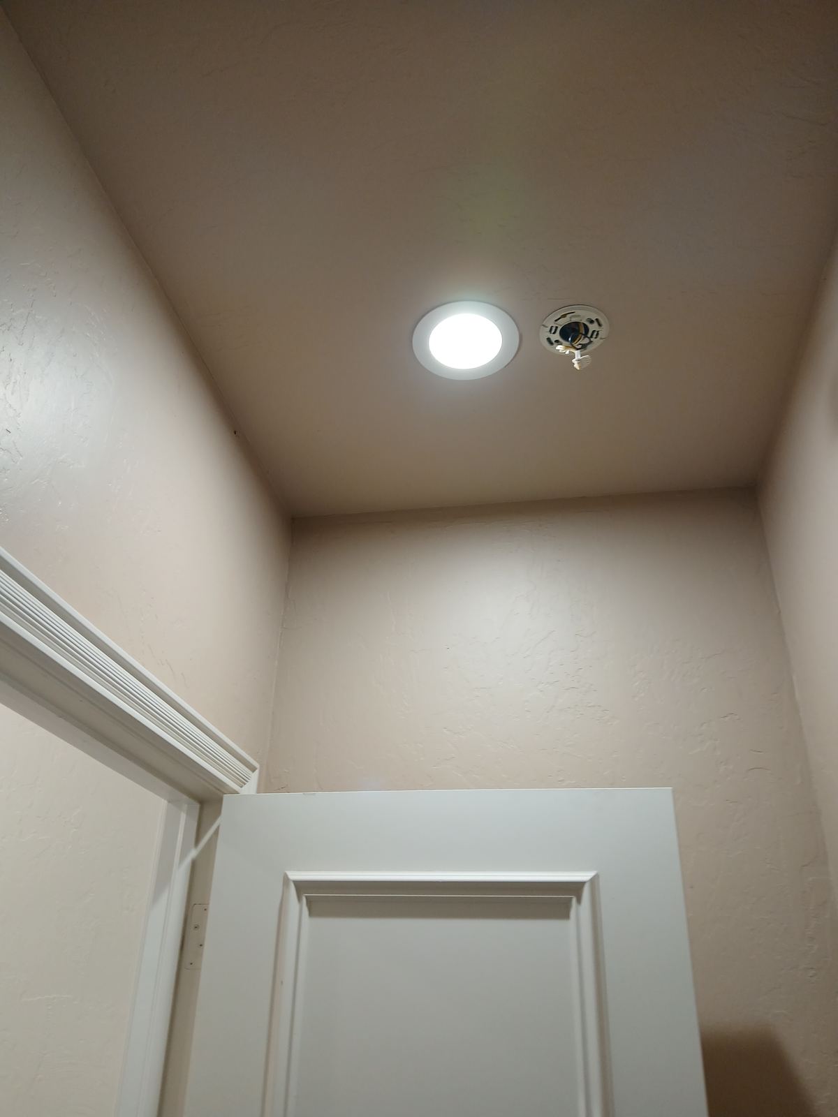 Project 7 final: recessed lights hallway